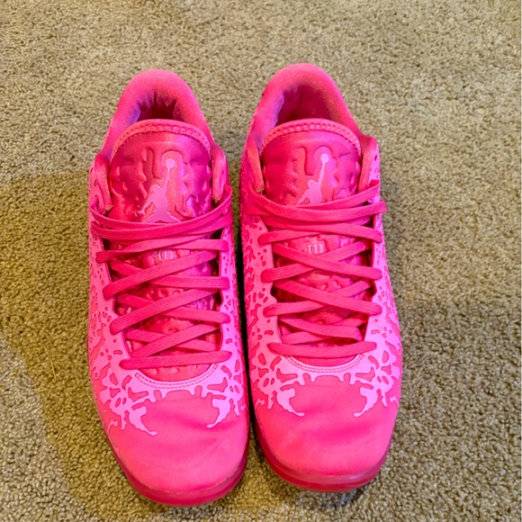 Nike Jordan Zion basketball shoes - Picture 2 of 6